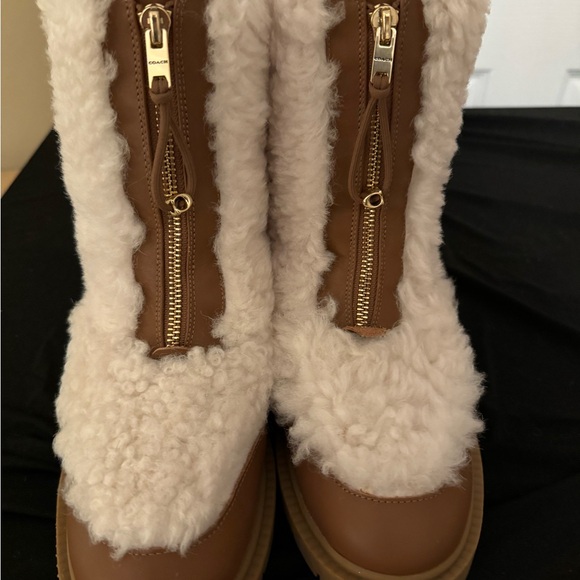COACH LEONA SHEARLING BOOTS SZ 11 - Picture 6 of 9